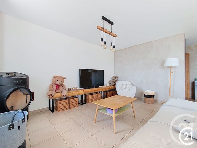 Appartement F5 à vendre - 5 pièces - 104.64 m2 - STE SUZANNE - 25 - FRANCHE-COMTE - Century 21 Agence De La Gare