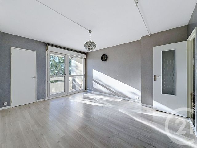 Appartement F4 à louer - 4 pièces - 67.5 m2 - MONTBELIARD - 25 - FRANCHE-COMTE - Century 21 Agence De La Gare