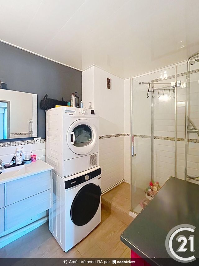 Appartement F4 à vendre - 4 pièces - 81.76 m2 - MONTBELIARD - 25 - FRANCHE-COMTE - Century 21 Agence De La Gare
