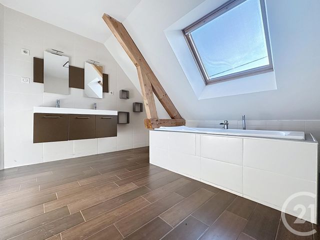 maison à louer - 6 pièces - 150.0 m2 - CHENEBIER - 70 - FRANCHE-COMTE - Century 21 Agence De La Gare