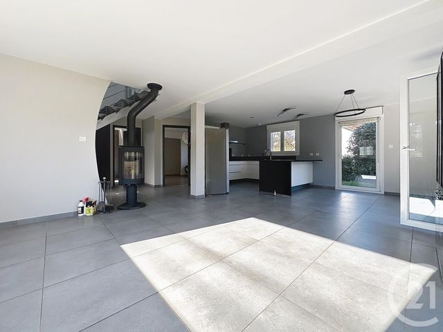 maison à louer - 6 pièces - 150.0 m2 - CHENEBIER - 70 - FRANCHE-COMTE - Century 21 Agence De La Gare