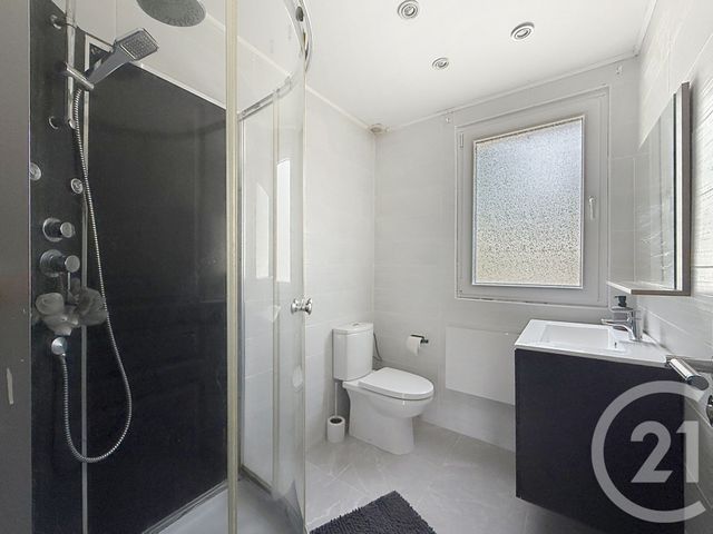 Appartement F2 à louer - 2 pièces - 40.85 m2 - EXINCOURT - 25 - FRANCHE-COMTE - Century 21 Agence De La Gare