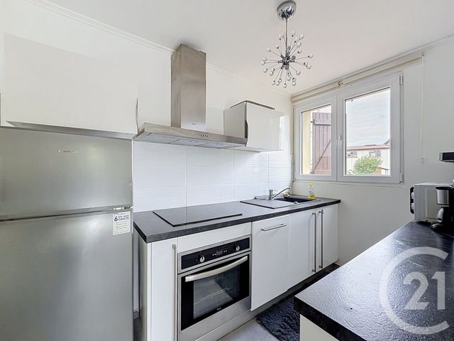 Appartement F2 à louer - 2 pièces - 40.85 m2 - EXINCOURT - 25 - FRANCHE-COMTE - Century 21 Agence De La Gare