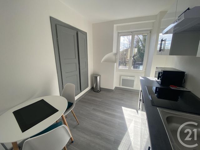 Appartement Studio à louer - 1 pièce - 24.0 m2 - STE SUZANNE - 25 - FRANCHE-COMTE - Century 21 Agence De La Gare