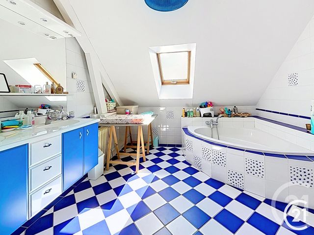 maison à vendre - 7 pièces - 190.0 m2 - DUNG - 25 - FRANCHE-COMTE - Century 21 Agence De La Gare