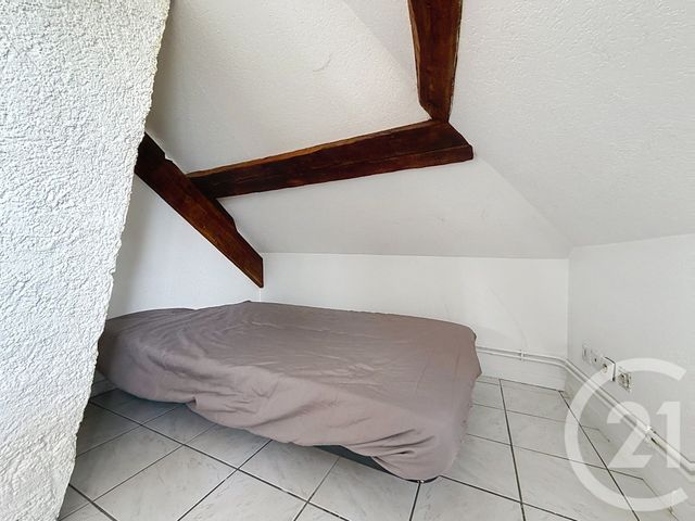 Appartement F2 à louer - 2 pièces - 24.0 m2 - MONTBELIARD - 25 - FRANCHE-COMTE - Century 21 Agence De La Gare