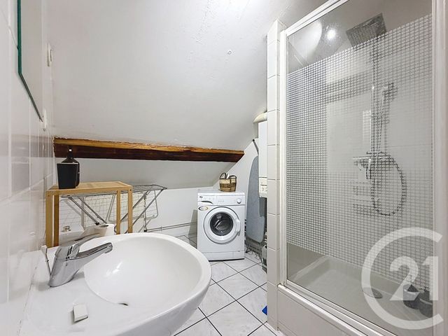 Appartement F2 à louer - 2 pièces - 24.0 m2 - MONTBELIARD - 25 - FRANCHE-COMTE - Century 21 Agence De La Gare