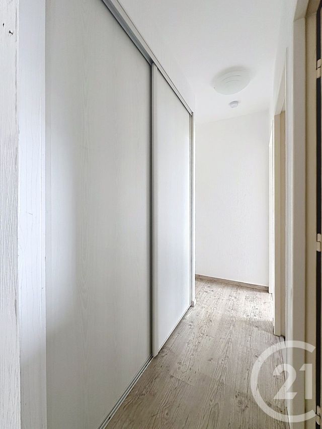 Appartement F4 à louer - 4 pièces - 68.0 m2 - MONTBELIARD - 25 - FRANCHE-COMTE - Century 21 Agence De La Gare