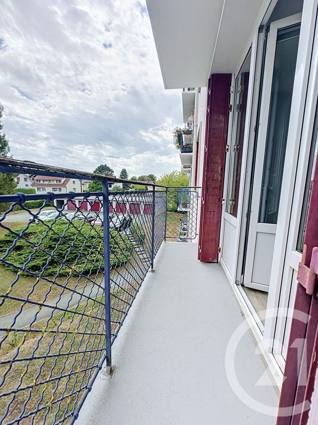 Appartement F4 à louer - 4 pièces - 68.0 m2 - MONTBELIARD - 25 - FRANCHE-COMTE - Century 21 Agence De La Gare