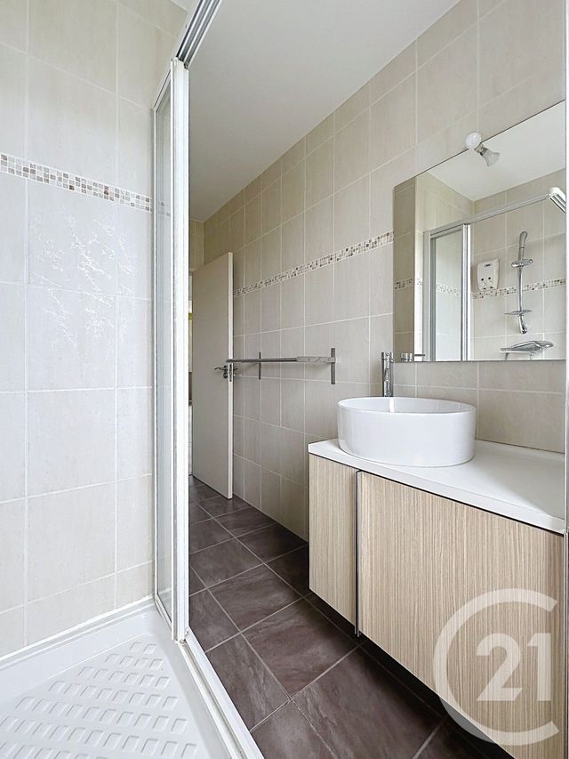 Appartement F4 à louer - 4 pièces - 68.0 m2 - MONTBELIARD - 25 - FRANCHE-COMTE - Century 21 Agence De La Gare