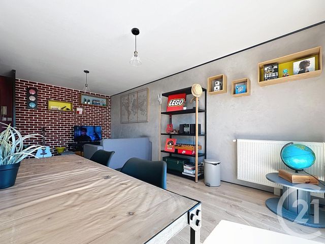 Appartement F2 à louer - 2 pièces - 44.0 m2 - HERICOURT - 70 - FRANCHE-COMTE - Century 21 Agence De La Gare
