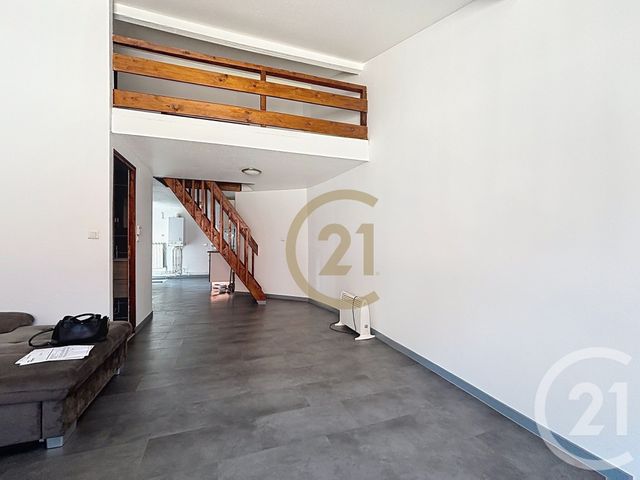 Appartement F2 à louer - 2 pièces - 48.0 m2 - HERICOURT - 70 - FRANCHE-COMTE - Century 21 Agence De La Gare