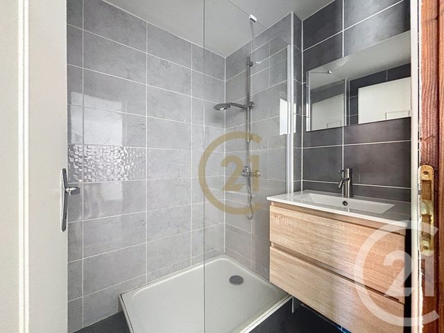 Appartement F2 à louer - 2 pièces - 48.0 m2 - HERICOURT - 70 - FRANCHE-COMTE - Century 21 Agence De La Gare