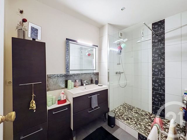 Appartement F4 à vendre - 4 pièces - 89.62 m2 - MONTBELIARD - 25 - FRANCHE-COMTE - Century 21 Agence De La Gare