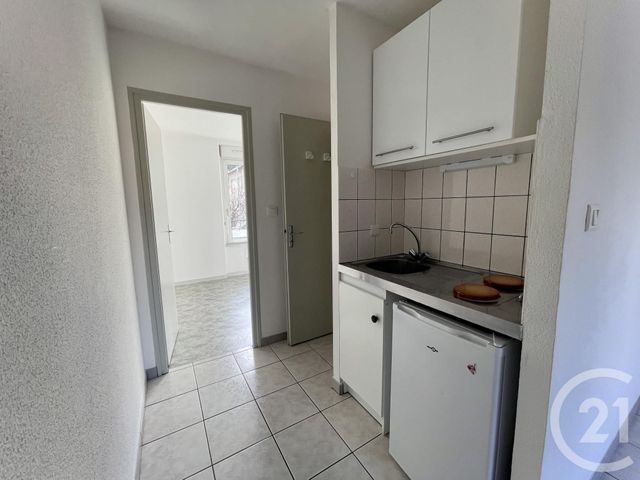 Appartement F1 à louer - 1 pièce - 27.23 m2 - MANDEURE - 25 - FRANCHE-COMTE - Century 21 Agence De La Gare