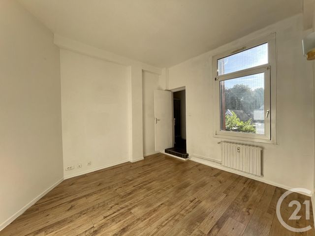 Appartement F2 à louer - 2 pièces - 41.0 m2 - MONTBELIARD - 25 - FRANCHE-COMTE - Century 21 Agence De La Gare