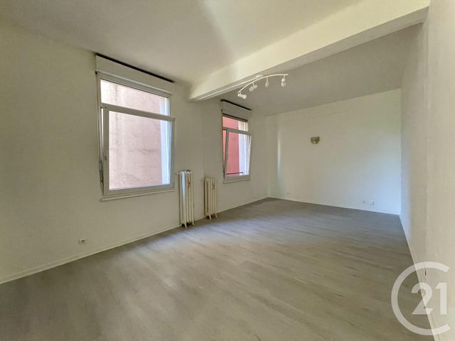 Appartement F2 à louer - 2 pièces - 41.0 m2 - MONTBELIARD - 25 - FRANCHE-COMTE - Century 21 Agence De La Gare