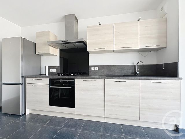 Appartement F2 à louer - 2 pièces - 40.0 m2 - MONTBELIARD - 25 - FRANCHE-COMTE - Century 21 Agence De La Gare