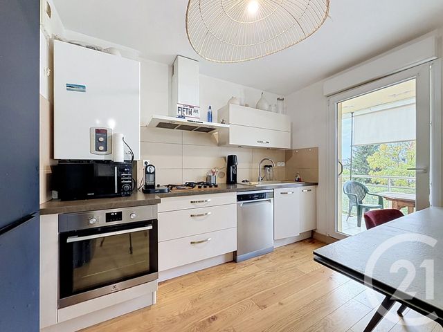 Appartement F4 à vendre - 4 pièces - 76.31 m2 - MONTBELIARD - 25 - FRANCHE-COMTE - Century 21 Agence De La Gare