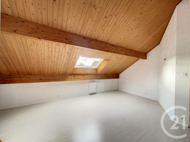 Appartement Duplex à louer - 7 pièces - 141.0 m2 - AUDINCOURT - 25 - FRANCHE-COMTE - Century 21 Agence De La Gare