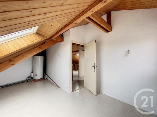 Appartement Duplex à louer - 7 pièces - 141.0 m2 - AUDINCOURT - 25 - FRANCHE-COMTE - Century 21 Agence De La Gare