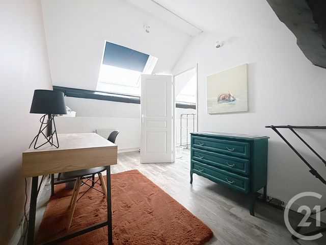 Appartement F3 à louer - 3 pièces - 63.0 m2 - COUTHENANS - 70 - FRANCHE-COMTE - Century 21 Agence De La Gare