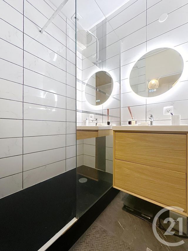 Appartement F3 à louer - 3 pièces - 63.0 m2 - COUTHENANS - 70 - FRANCHE-COMTE - Century 21 Agence De La Gare