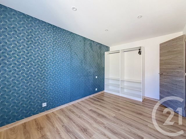 Appartement F2 à louer - 2 pièces - 40.0 m2 - SELONCOURT - 25 - FRANCHE-COMTE - Century 21 Agence De La Gare