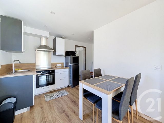 Appartement F2 à louer - 2 pièces - 40.0 m2 - SELONCOURT - 25 - FRANCHE-COMTE - Century 21 Agence De La Gare