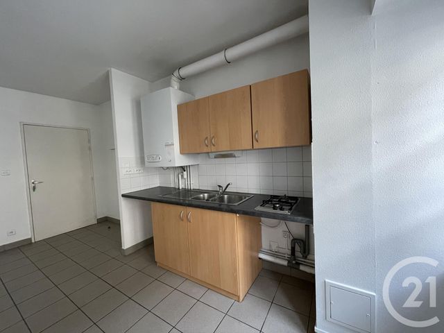 Appartement F2 à louer - 2 pièces - 41.0 m2 - MONTBELIARD - 25 - FRANCHE-COMTE - Century 21 Agence De La Gare