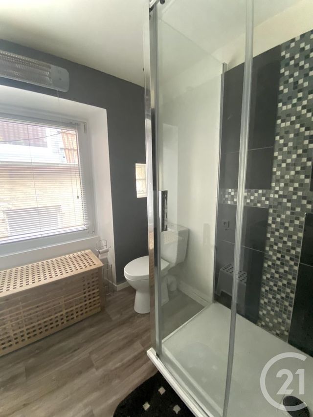 Appartement F1 à louer - 1 pièce - 22.0 m2 - MONTBELIARD - 25 - FRANCHE-COMTE - Century 21 Agence De La Gare