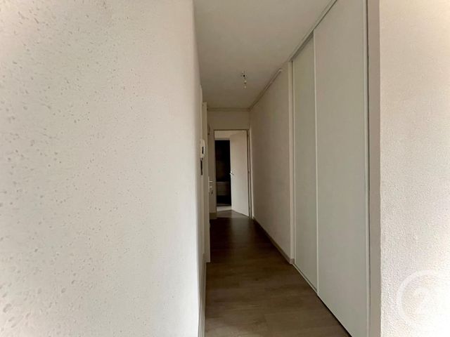 Appartement F4 à louer - 4 pièces - 75.0 m2 - COLOMBIER FONTAINE - 25 - FRANCHE-COMTE - Century 21 Agence De La Gare